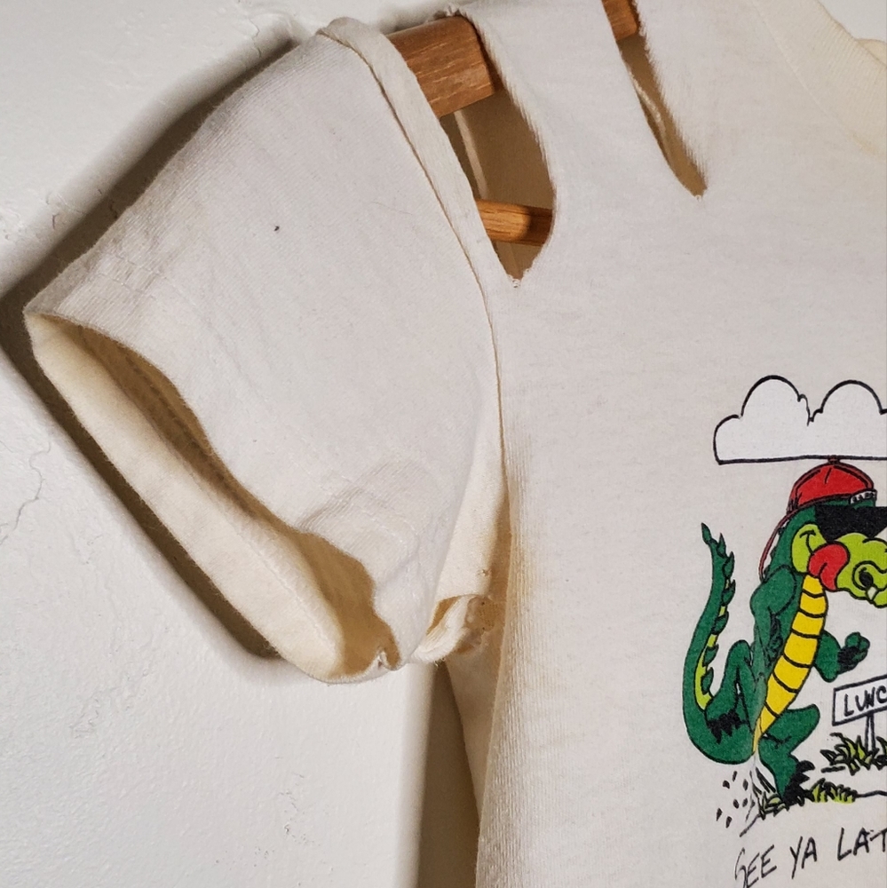 80s Souvenir Graphic See You Later Alligator Cartoon T-Shirt - Picture 8 of 9